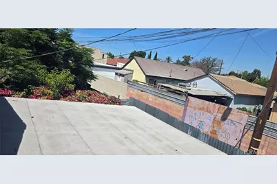 2459 E 111th Street, Los Angeles, CA 90059 - Photo 17