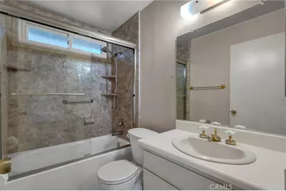 28955 Lillyglen Dr, Canyon Country, CA 91387 - Photo 23