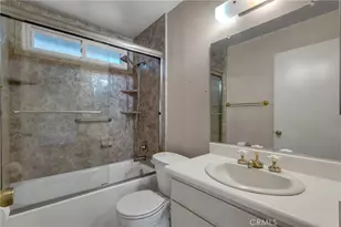 28955 Lillyglen Dr, Canyon Country, CA 91387 - Photo 23