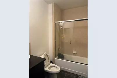 655 S Hope Street #902, Los Angeles, CA 90017 - Photo 3