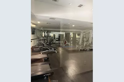 655 S Hope Street #902, Los Angeles, CA 90017 - Photo 9