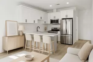 10857 Morrison St, North Hollywood, CA 91601 - Photo 9