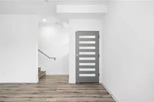 10857 Morrison St, North Hollywood, CA 91601 - Photo 17