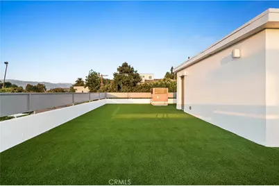 10857 Morrison Street, North Hollywood, CA 91601 - Photo 47