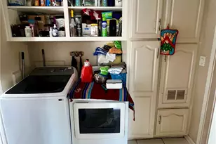 2925 San Francisco Ave, Long Beach, CA 90806 - Photo 13