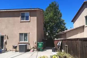 1345 Gordon Ct, Beaumont, CA 92223 - Photo 7