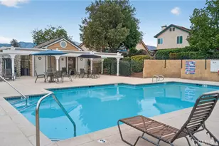 312 Barrington Cir, Redlands, CA 92374 - Photo 17