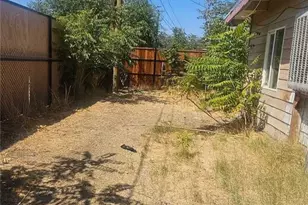 38857 9th St, Palmdale, CA 93550 - Photo 3