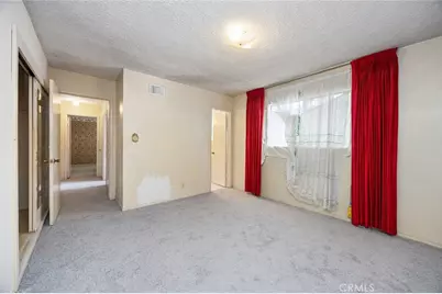 19327 Galway Ave, Carson, CA 90746 - Photo 13