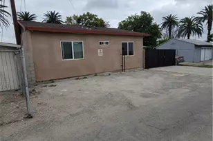 718 S Vine Ave, Ontario, CA 91762 - Photo 23