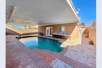 2810 Juniper Drive, Palmdale, CA 93550 - Photo 9