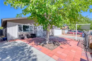 43327 Echard Ave, Lancaster, CA 93536 - Photo 5