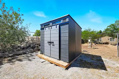 43327 Echard Avenue, Lancaster, CA 93536 - Photo 41