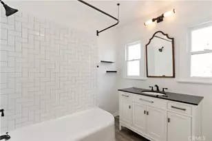 1373 S Orange Dr, Los Angeles, CA 90019 - Photo 25