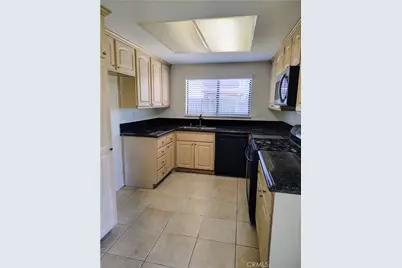 23710 Swan Street, Moreno Valley, CA 92557 - Photo 9