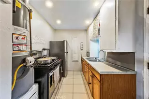 6041 Ferguson Dr, Commerce, CA 90022 - Photo 21