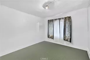 1008 E 74th St, Los Angeles, CA 90001 - Photo 11