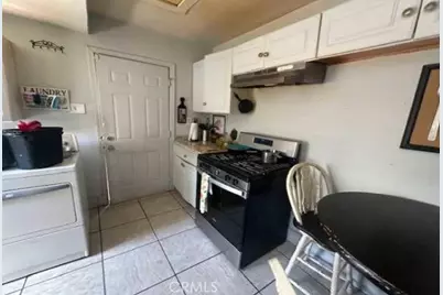 958 N Sierra Way, San Bernardino, CA 92410 - Photo 3