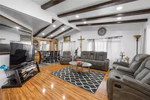 19127 Pioneer Blvd, Artesia, CA 90701 - Photo 7