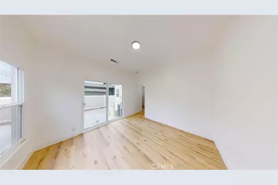 2249 W 30th Street, Los Angeles, CA 90018 - Photo 25