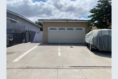 604 W 83rd, Los Angeles, CA 90044 - Photo 1