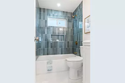 10621 Helendale Avenue, Tujunga, CA 91042 - Photo 27