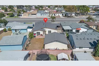 9564 Rosecrans Avenue, Bellflower, CA 90706 - Photo 37