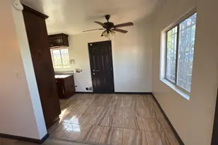 836 W Cedar, Compton, CA 90220 - Photo 7