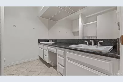 14521 Benefit St #102, Sherman Oaks, CA 91403 - Photo 21