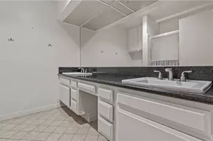 14521 Benefit St, Sherman Oaks, CA 91403 - Photo 21