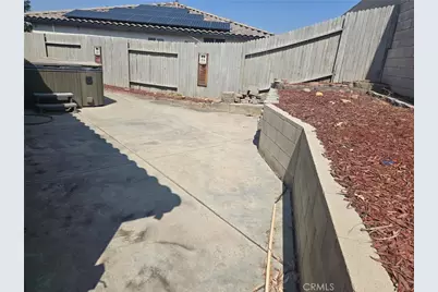 2103 Delgada, Bakersfield, CA 93313 - Photo 15