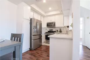 13801 Oxnard St, Van Nuys, CA 91401 - Photo 5