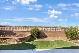 11444 River Run St, Apple Valley, CA 92308 - Photo 17