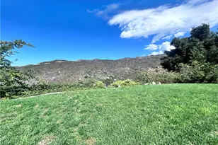 13054 Oak Crest Dr, Yucaipa, CA 92399 - Photo 27