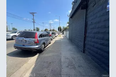 10605 Compton Avenue, Los Angeles, CA 90002 - Photo 11