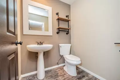 16013 Papago Place, Victorville, CA 92394 - Photo 17