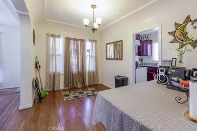 8110 S Halldale Avenue, Los Angeles, CA 90047 - Photo 13