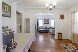 8110 S Halldale Ave, Los Angeles, CA 90047 - Photo 19