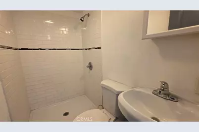 7114 7116 Miramonte Blvd, Los Angeles, CA 90001 - Photo 11