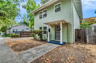 1922 25th St, Sacramento, CA 95816 - Photo 5