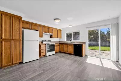 9048 Posada Way, Sacramento, CA 95826 - Photo 9