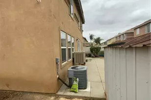 914 Sparrow Way, Perris, CA 92571 - Photo 21