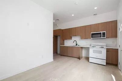3929 Brighton, Los Angeles, CA 90062 - Photo 17