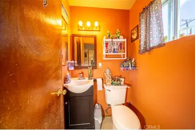 348 Daisy Avenue, Long Beach, CA 90802 - Photo 13