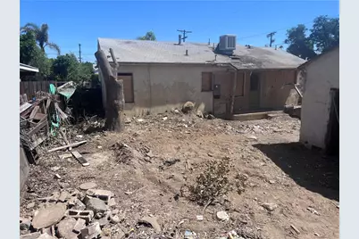 19332 Welby Way, Reseda, CA 91335 - Photo 3