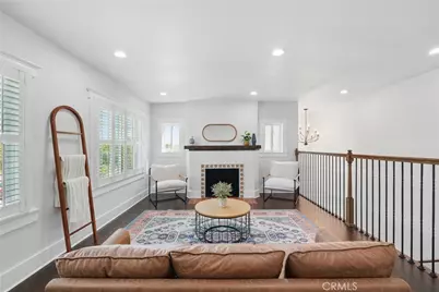 2111 S Bronson Ave, Los Angeles, CA 90018 - Photo 27