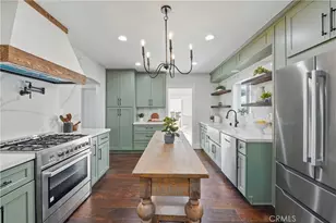 2111 S Bronson Ave, Los Angeles, CA 90018 - Photo 9