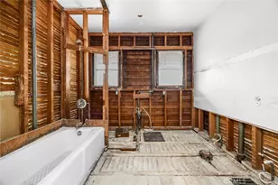 1931 1931 Buckingham, Los Angeles, CA 90016 - Photo 31