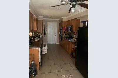 12494 Hickory Avenue, Victorville, CA 92395 - Photo 9