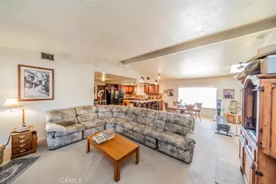 18080 Manitou Road, Apple Valley, CA 92307 - Photo 13
